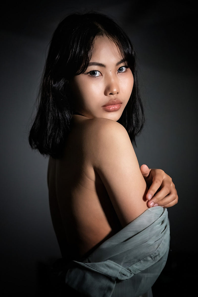 Female model photo shoot of suthidadileis by David S April in Bangkok, Thailand