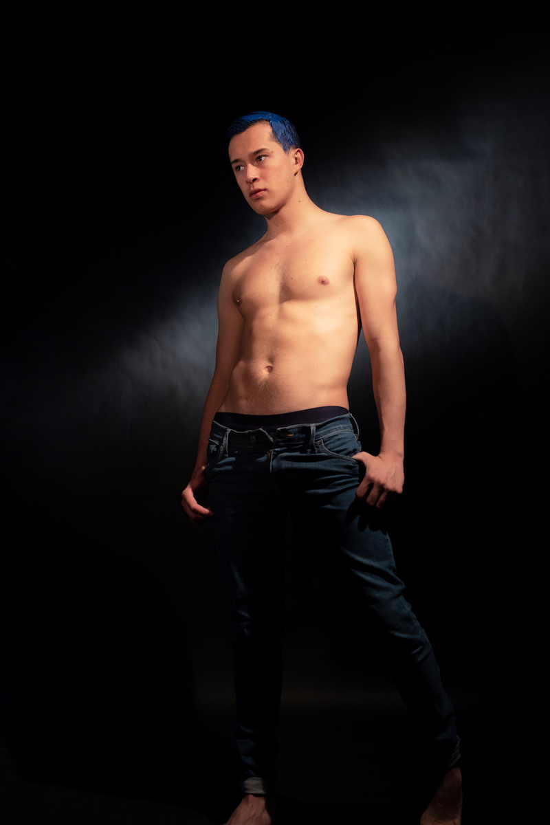 Male model photo shoot of Youareinmyfocus