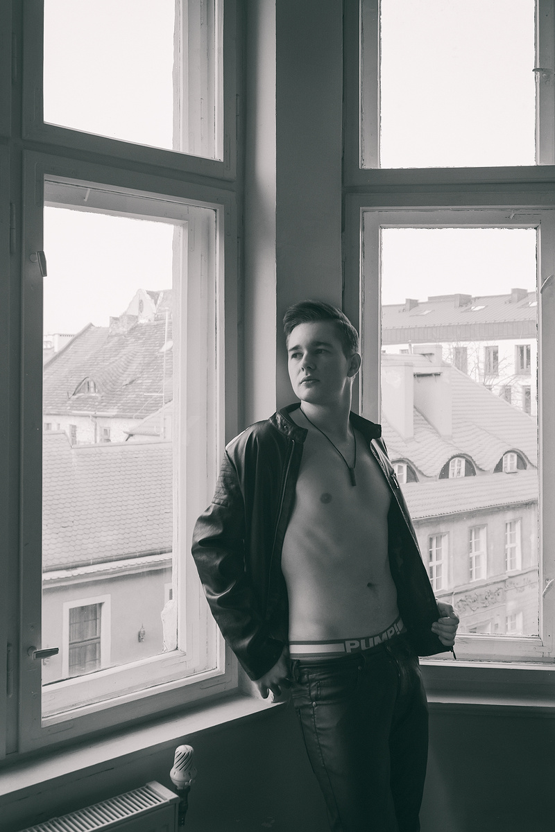 Male model photo shoot of alexcloud98 in Poznan