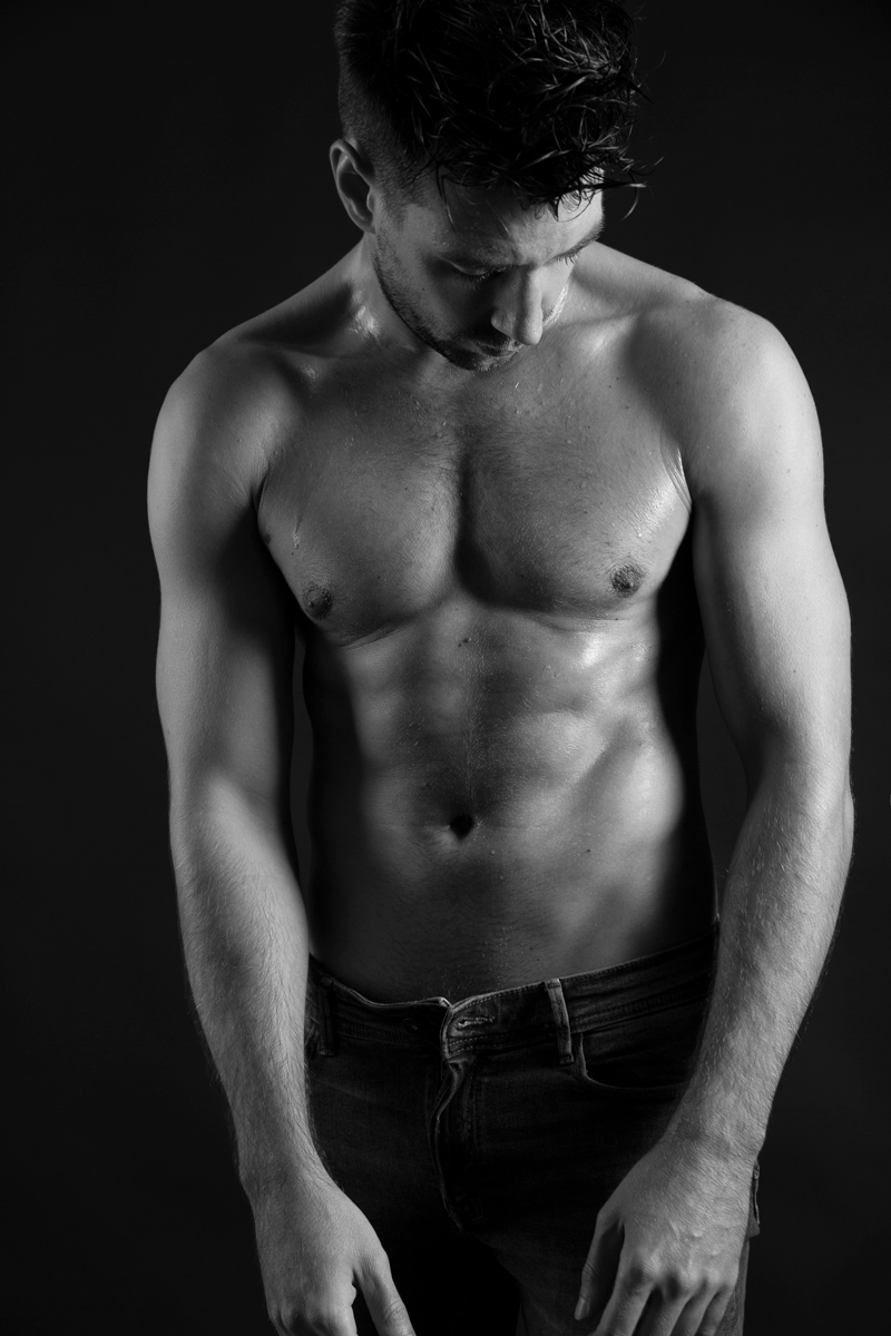 Male model photo shoot of Tony Mick