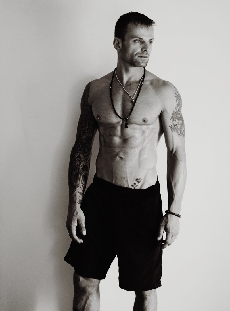 Male model photo shoot of JeffryAcro