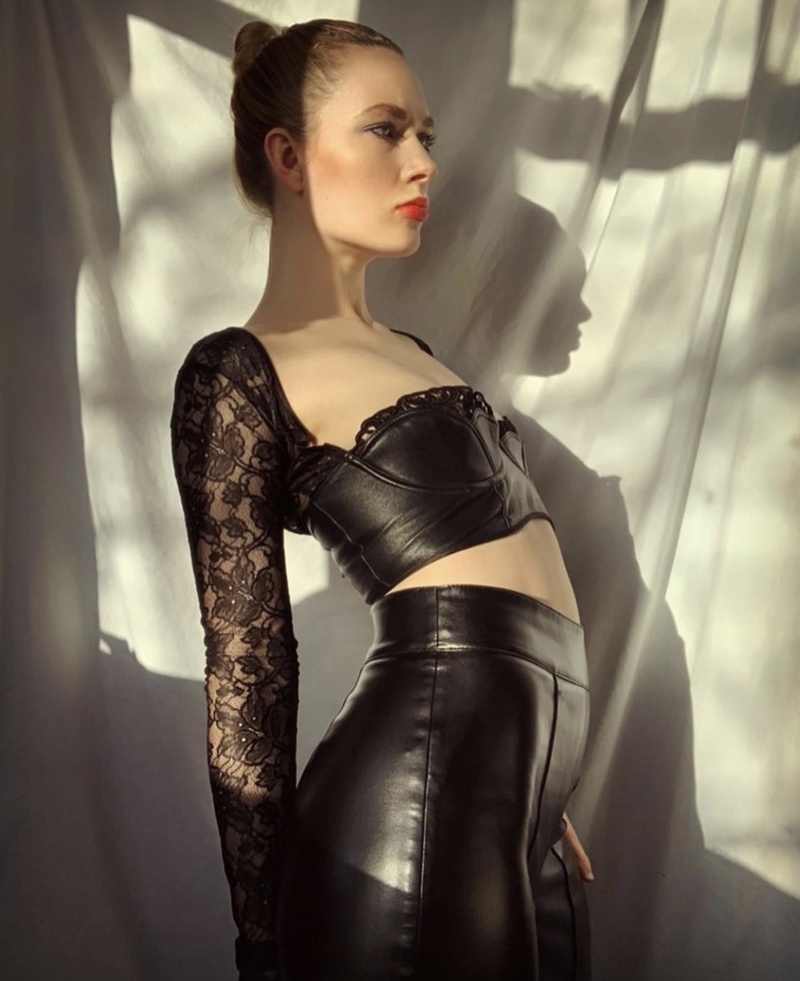 Female model photo shoot of DollCat