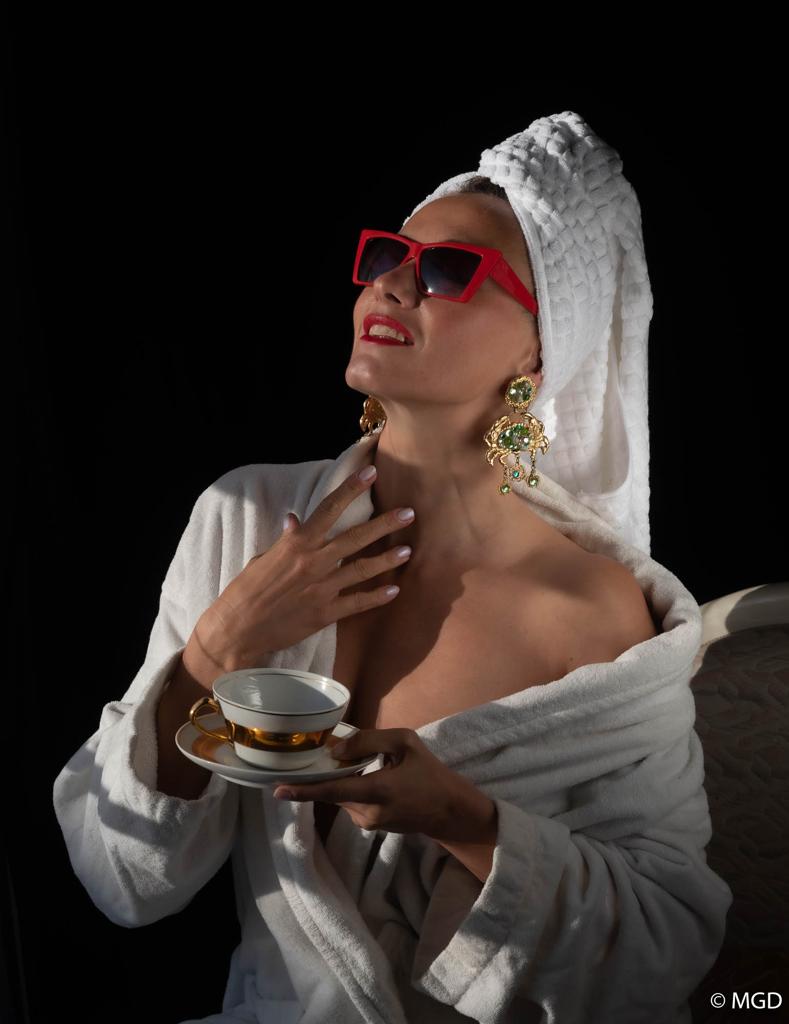 Female model photo shoot of VeruVese by Manuel Gonzalez Devesa  in Spain