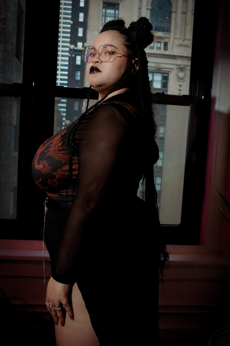 Female model photo shoot of vanthompson in New York