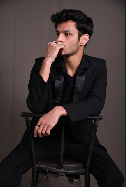 Male model photo shoot of Aryan Raj Shrivastava