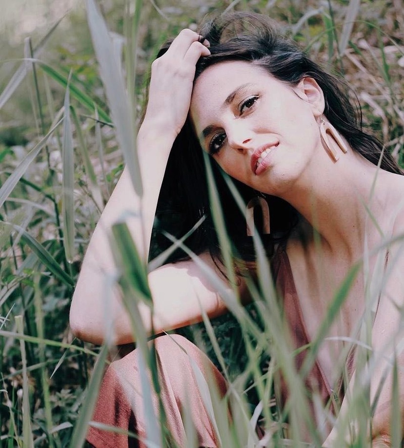 Female model photo shoot of Michaela Sumpter