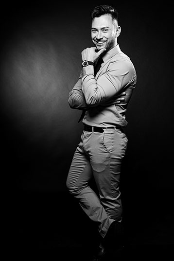 Male model photo shoot of Jeffrey Seiji  Darwin
