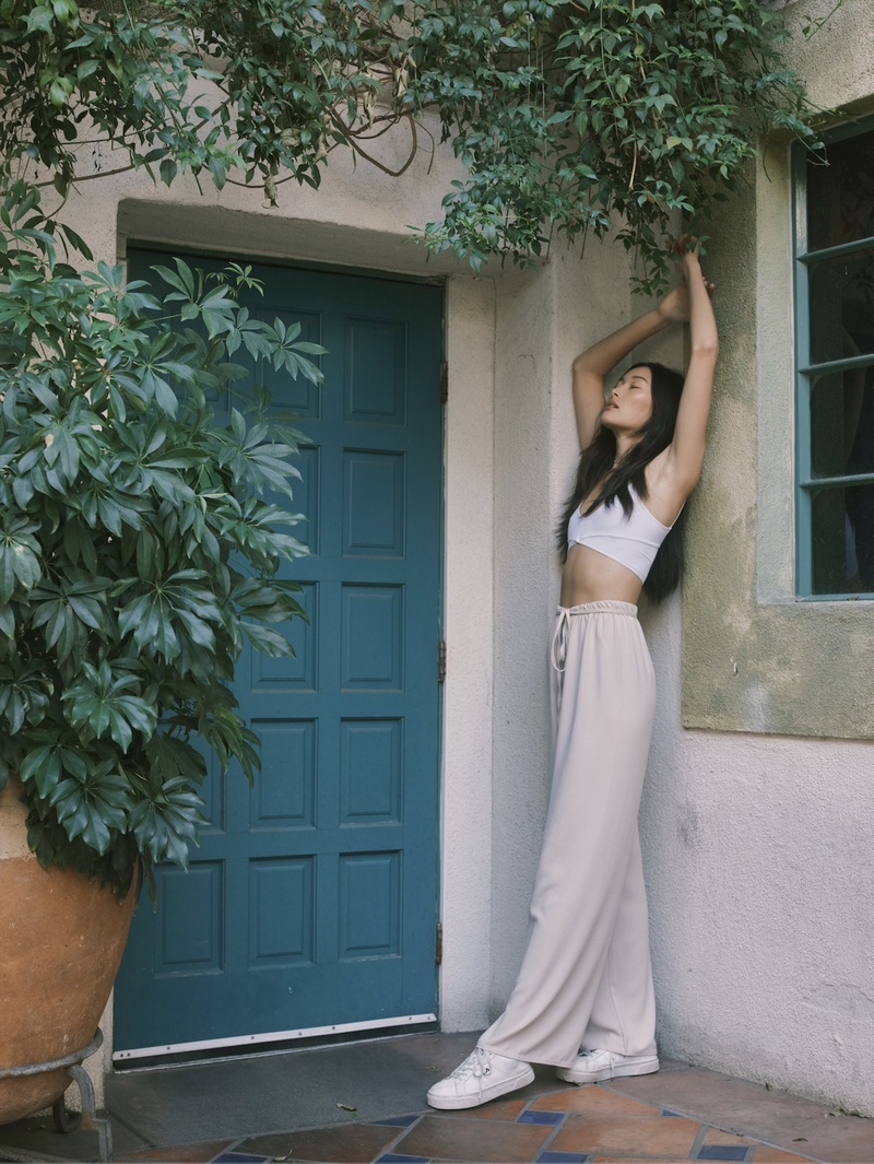 Female model photo shoot of Essence Lin in Los Angeles