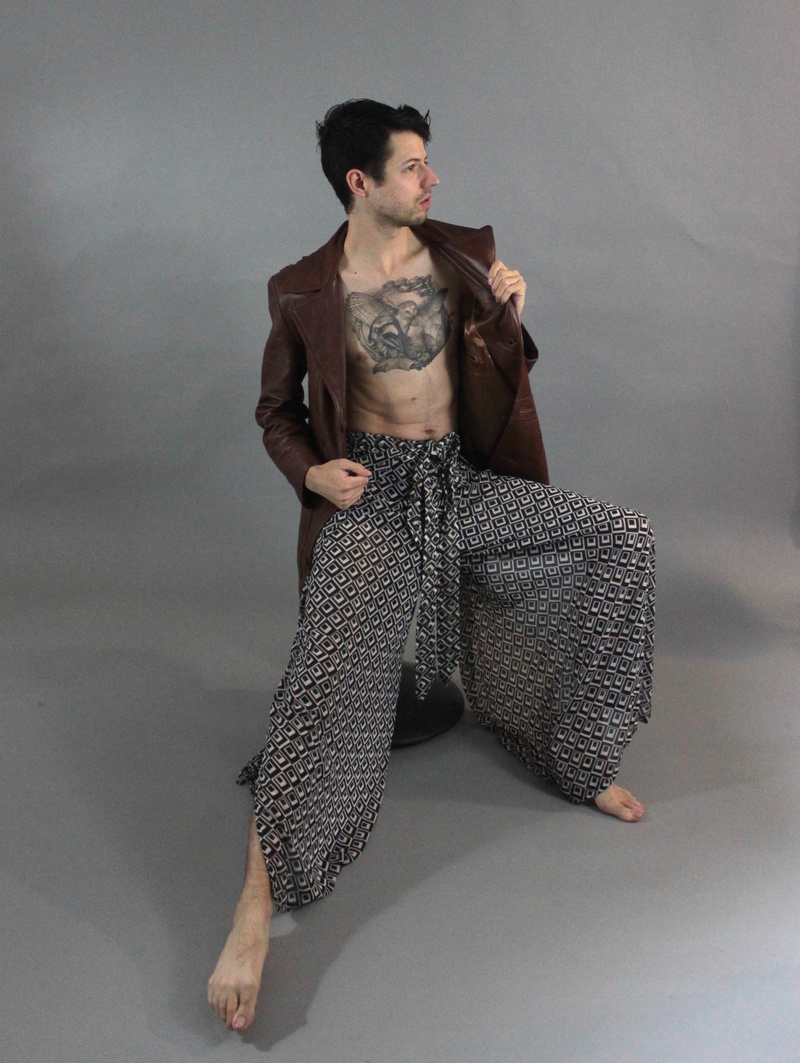 Male model photo shoot of BenjaminCollyn