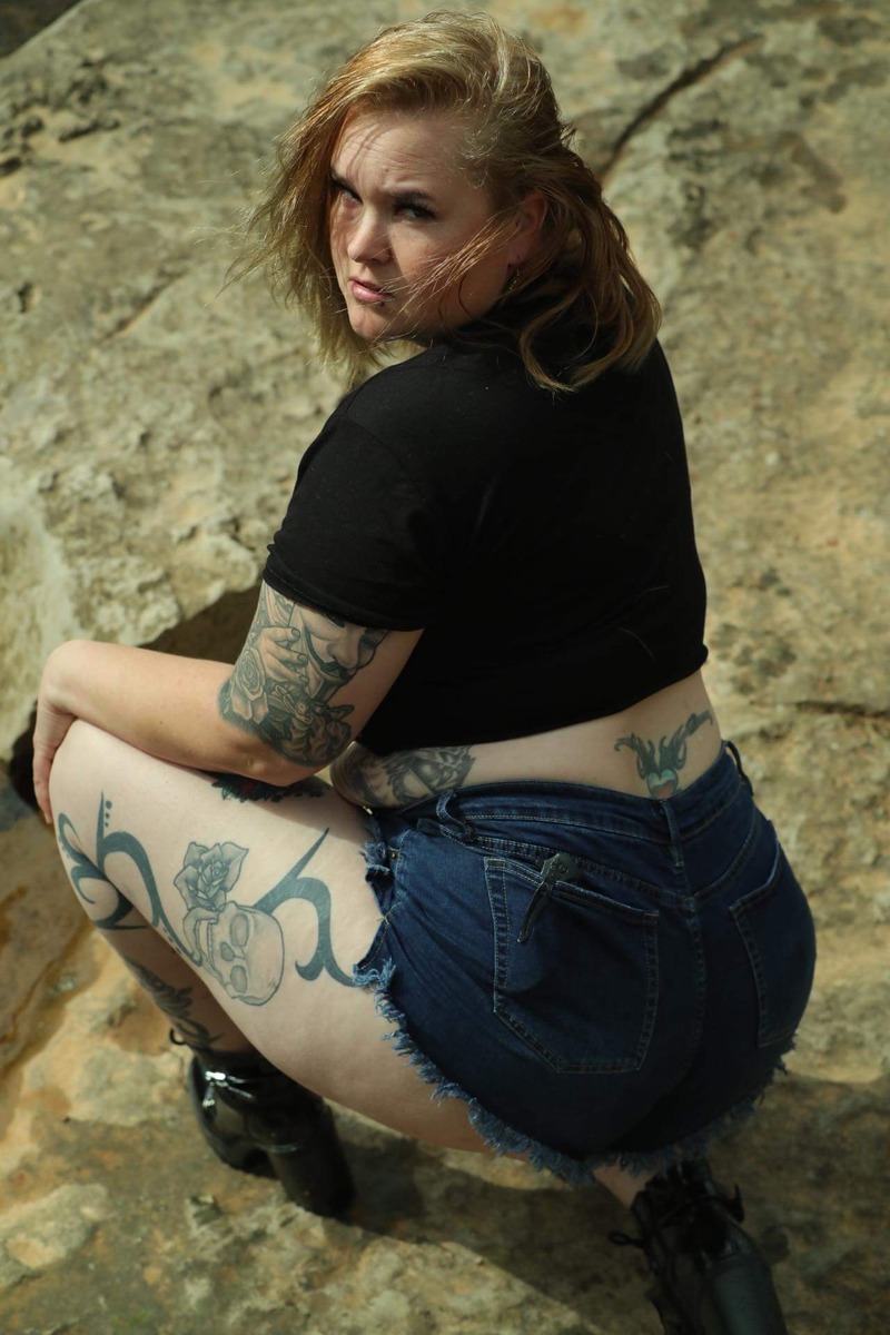 Female model photo shoot of SexyIrish in Clarksville TN