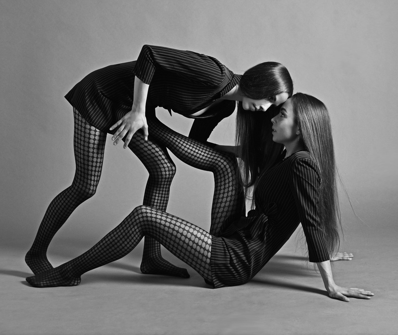 Female model photo shoot of Katerina-Twins