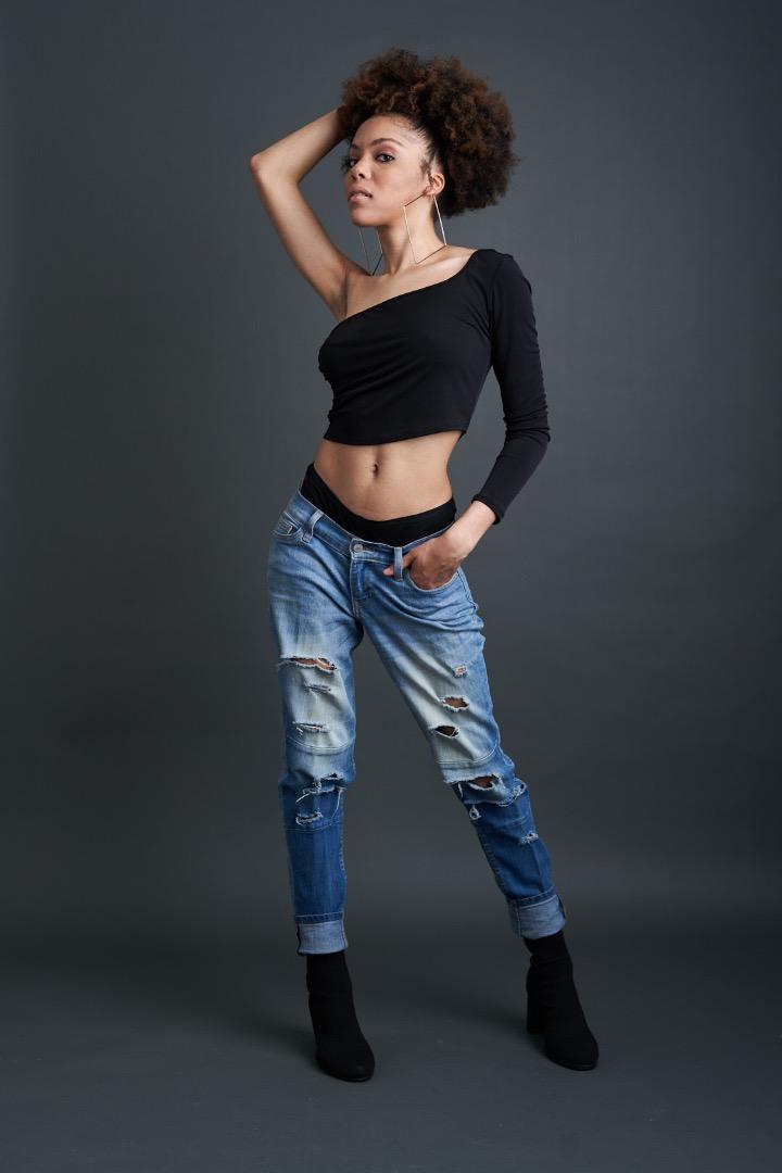 Female model photo shoot of Ellysa