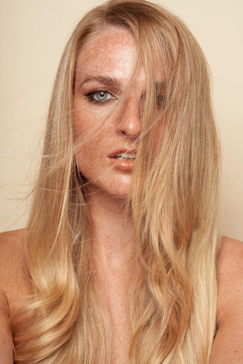 Female model photo shoot of Michelle Moniique