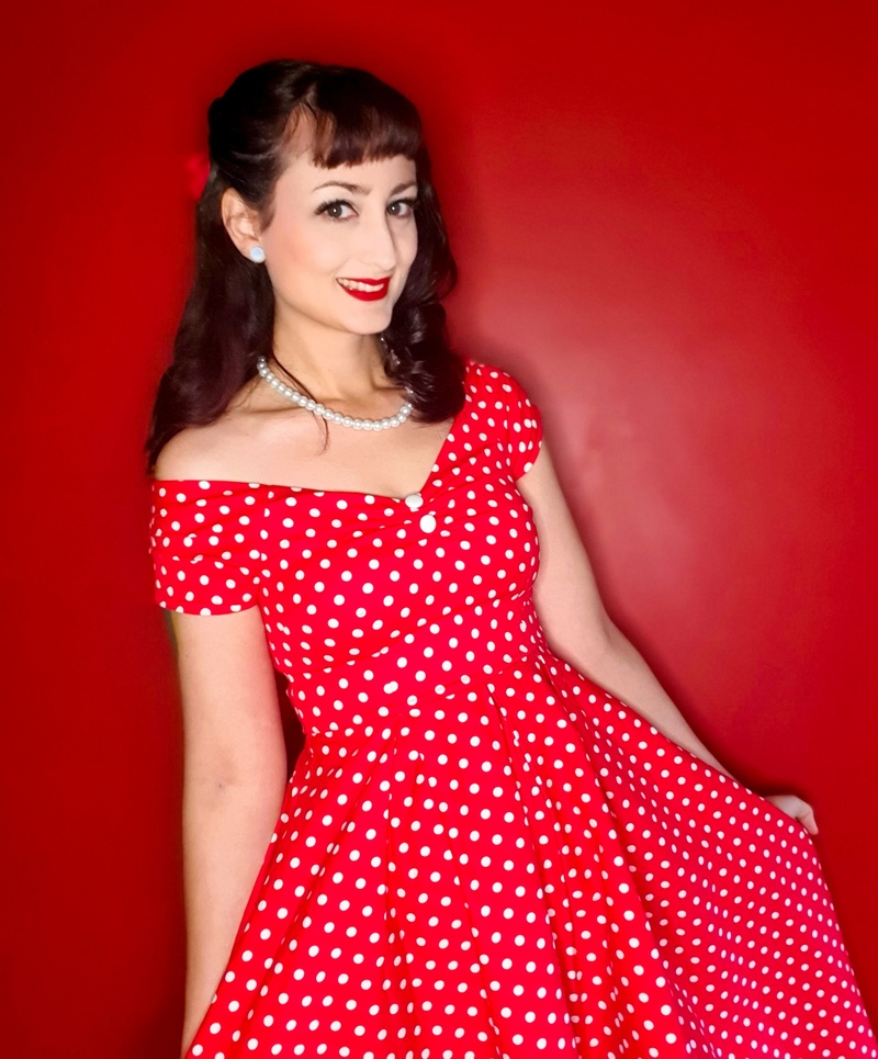 Female model photo shoot of The Rockabilly Witch