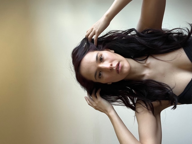Female model photo shoot of mastiz1