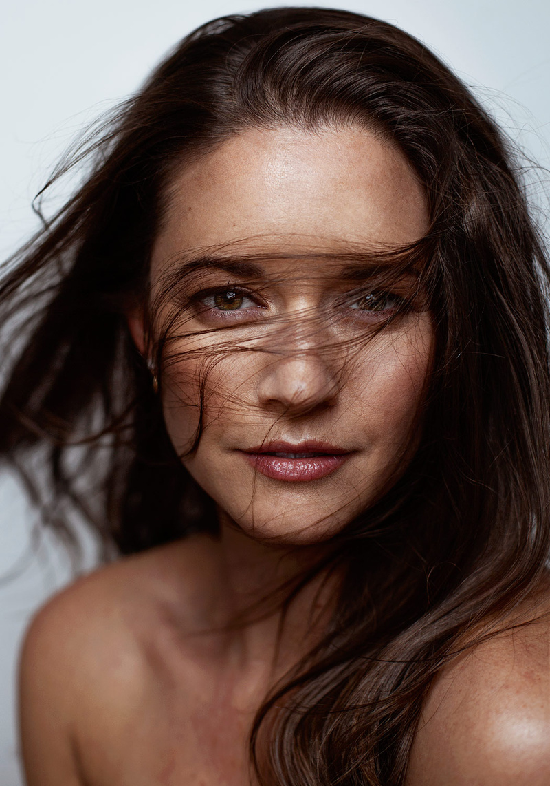 Female model photo shoot of Sissela Johansson