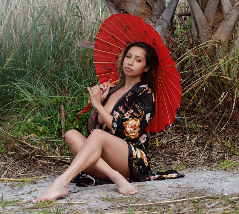 Female model photo shoot of AliciaNicole in South Florida