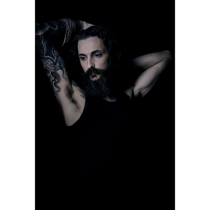 Male model photo shoot of Simo Dark