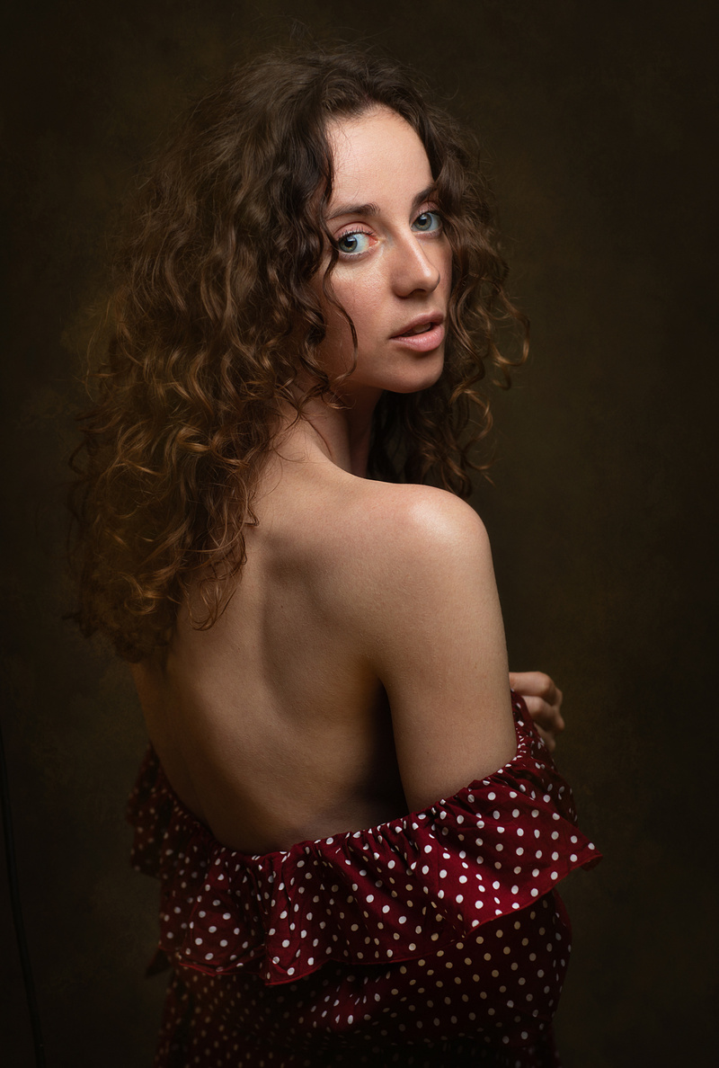 Female model photo shoot of Julya Bond