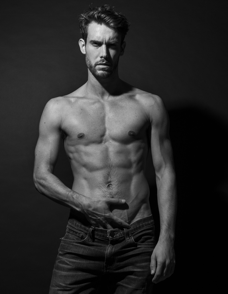 Male model photo shoot of TysieSoSpicy in London UK