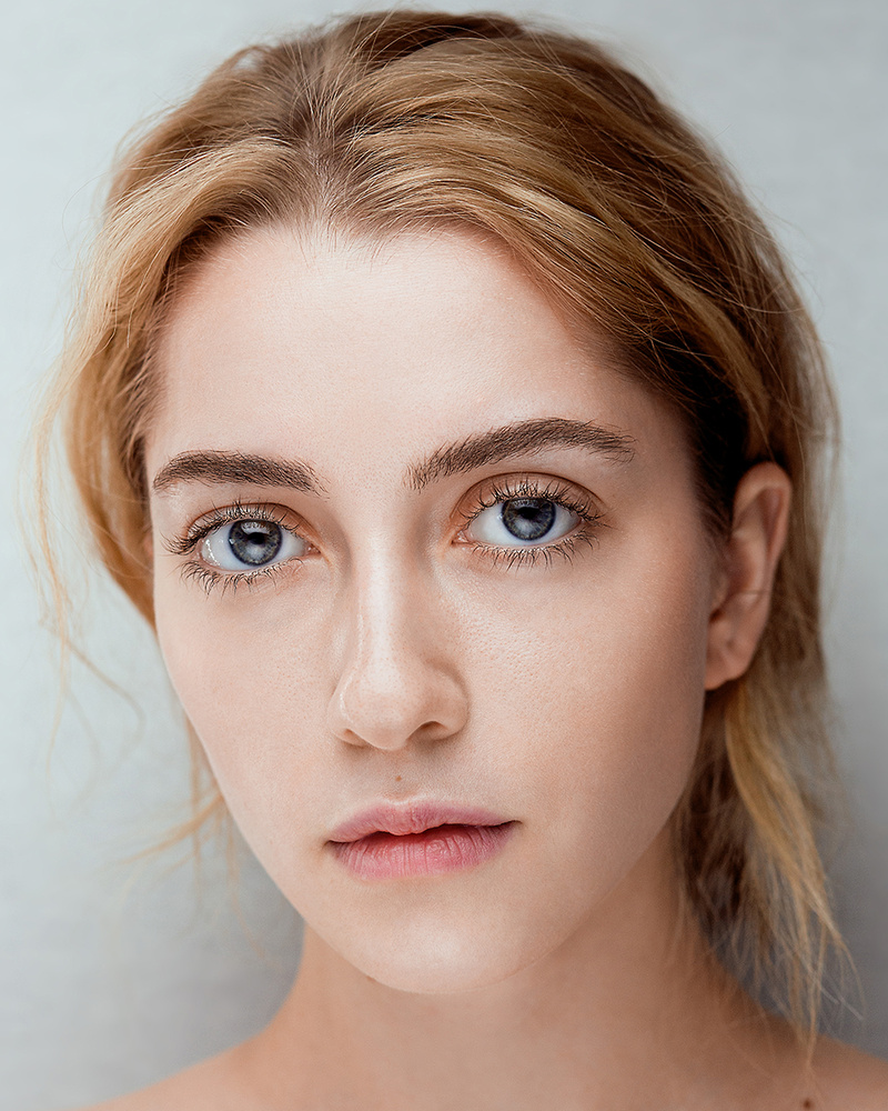 Female model photo shoot of Angelina Sholokhova