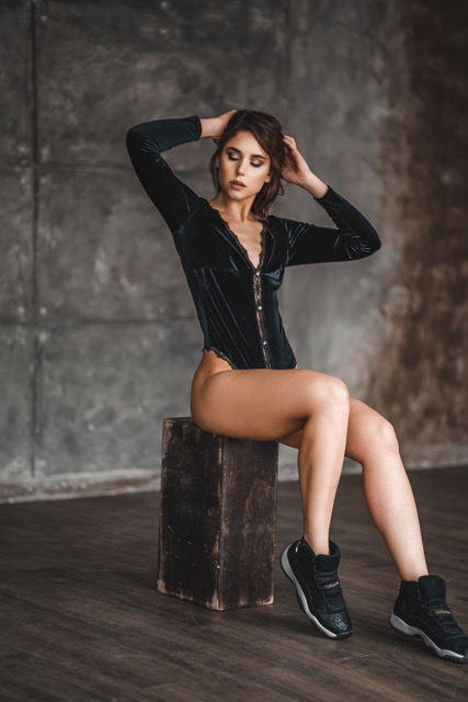Female model photo shoot of Kayla Pasko