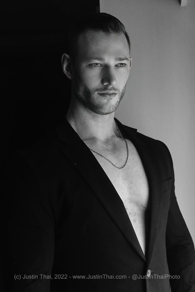 Male model photo shoot of Maxkfit in Washington DC