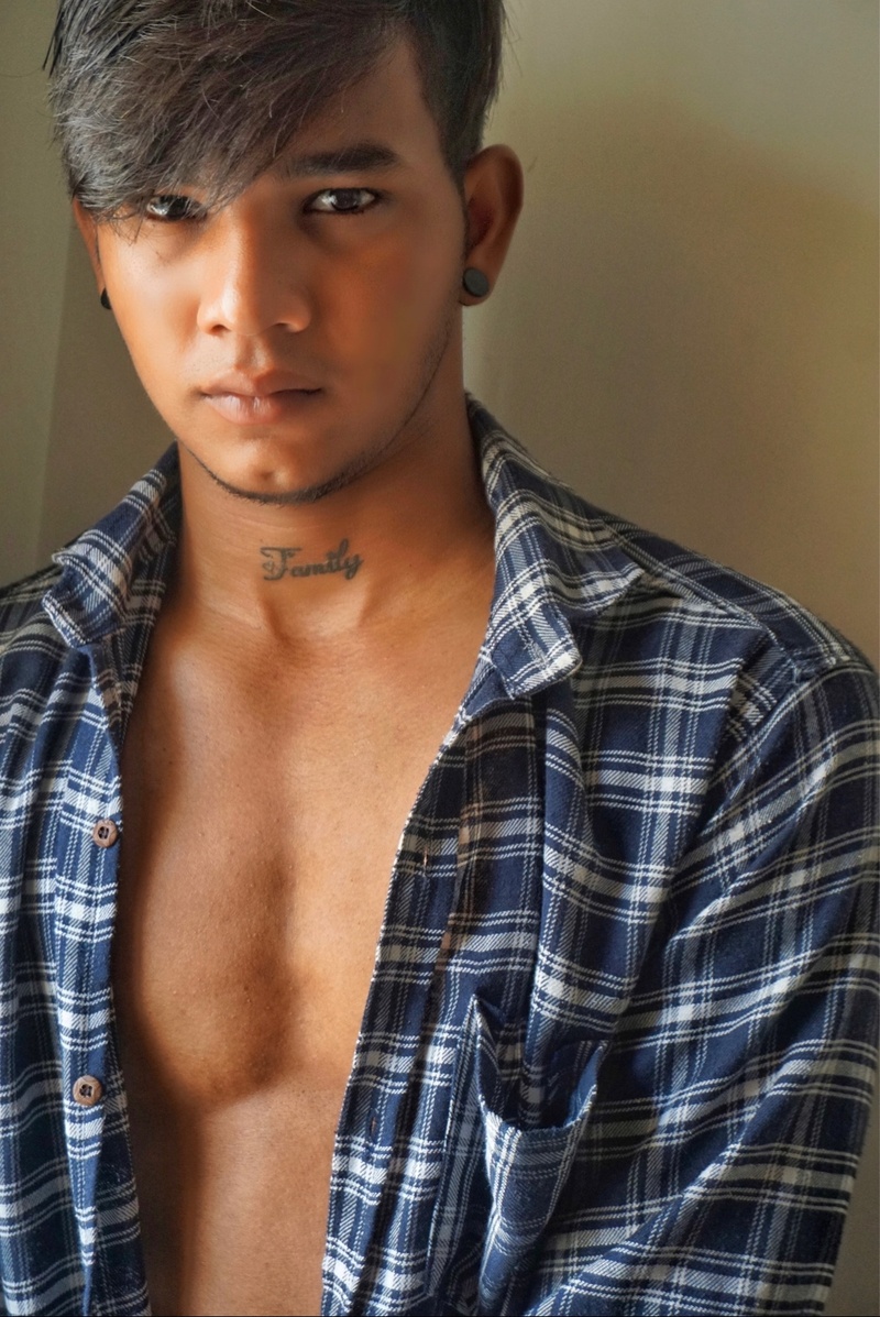 Male model photo shoot of SachinSoni in Naigaon East