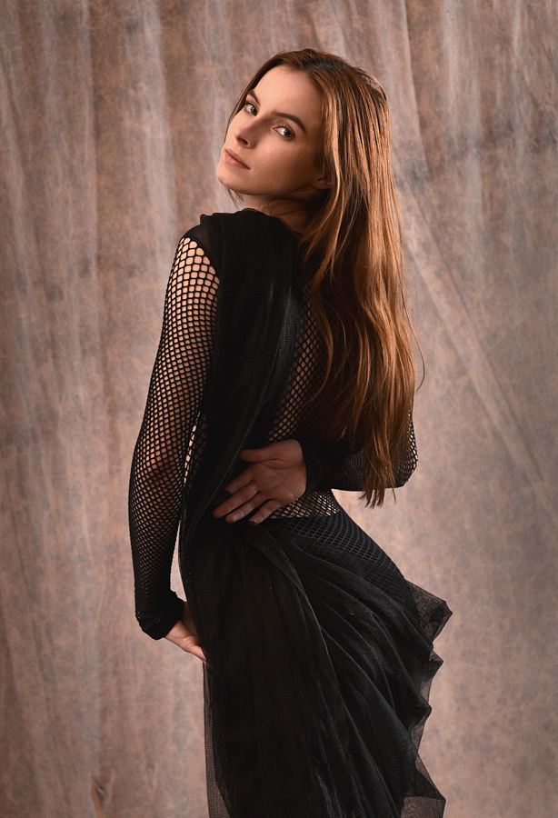 Female model photo shoot of Diana_Prague