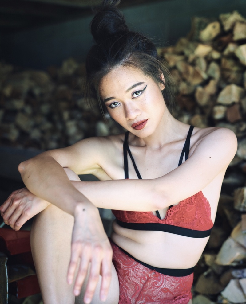 Female model photo shoot of Porcupine_por in MD