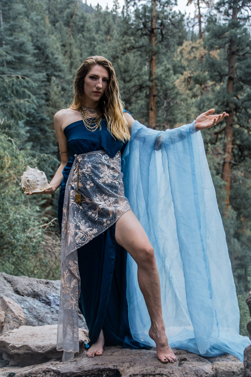 Female model photo shoot of OnyxHaven in Jemez Springs
