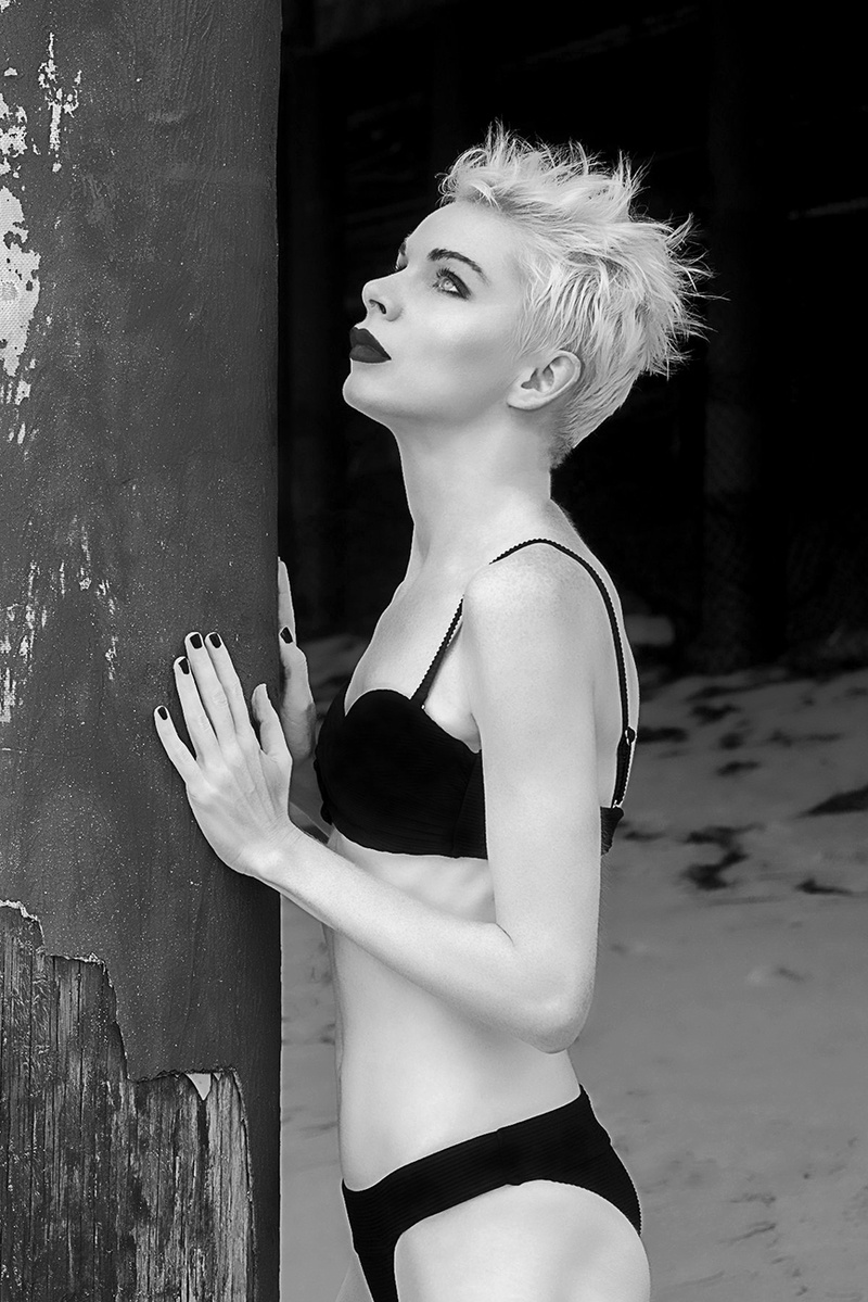 Female model photo shoot of EdieSoot by Bert Photography in Malibu, California