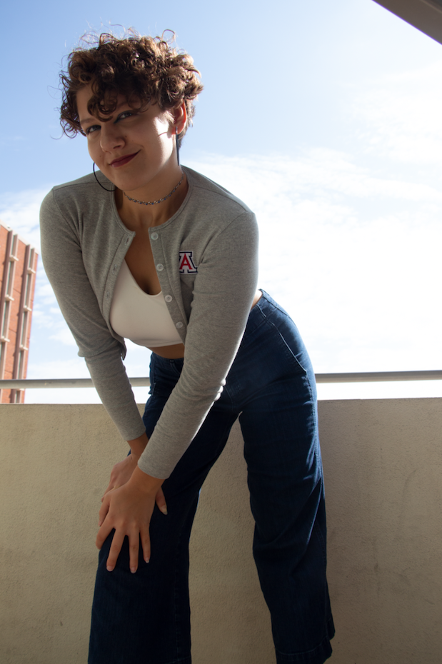 Female model photo shoot of a_fictionalcharacter