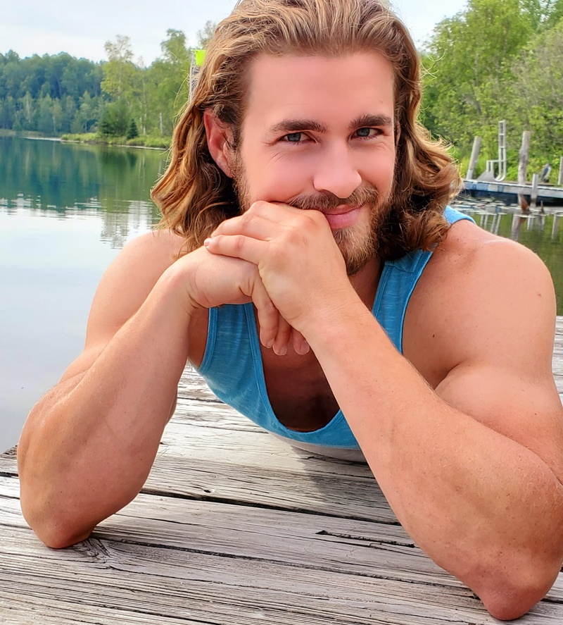 Male model photo shoot of MerrickPohl