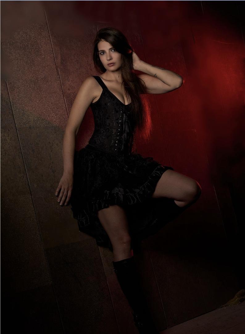 Female model photo shoot of Kaitlin Bialobrzeski