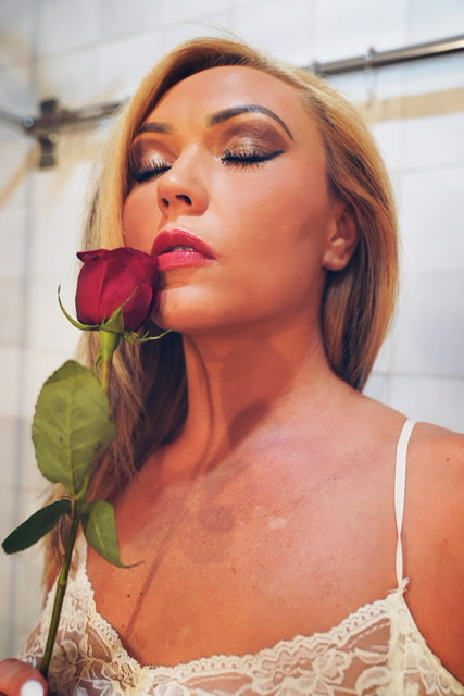 Female model photo shoot of Brooke Aspen by NashvilleIsHisBride