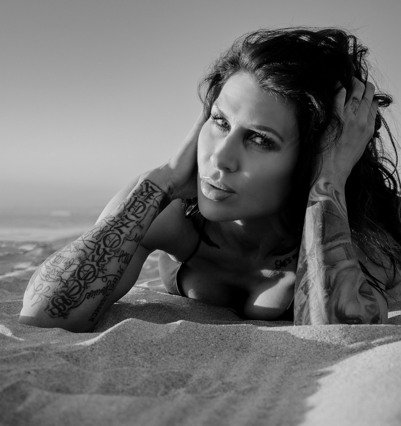 Female model photo shoot of Misha D S by jakebogartz in Rat Beach