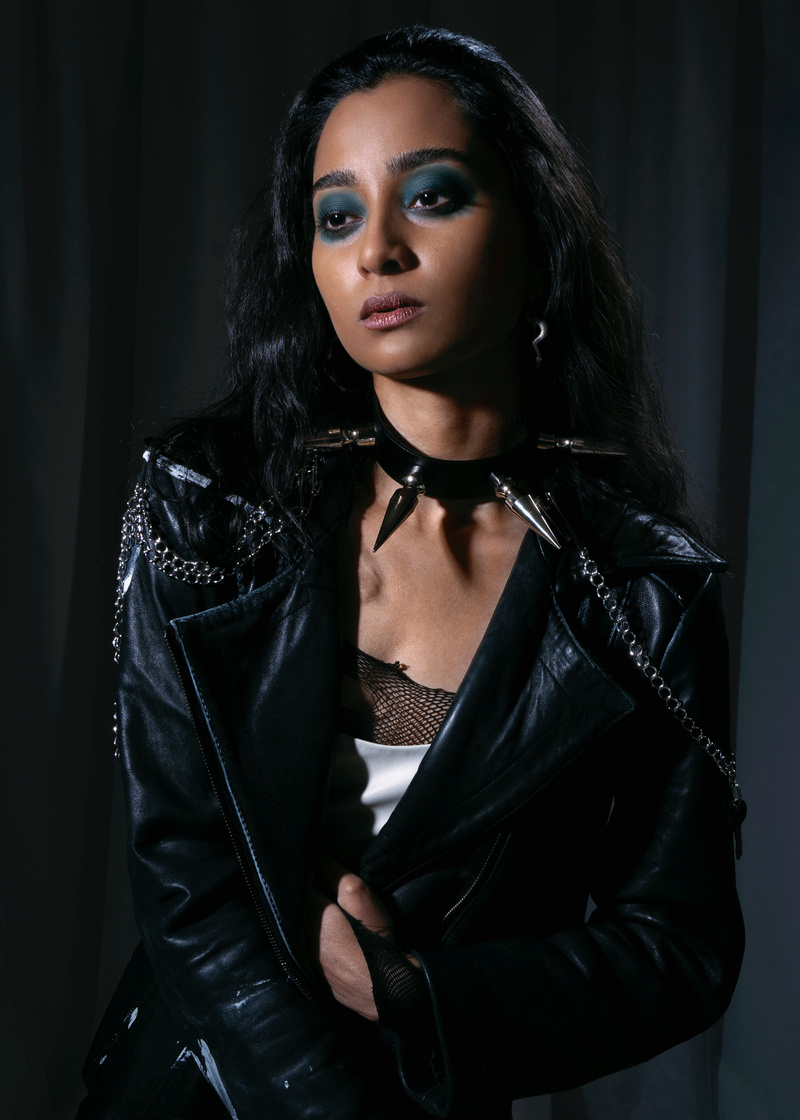 Female model photo shoot of Medanha