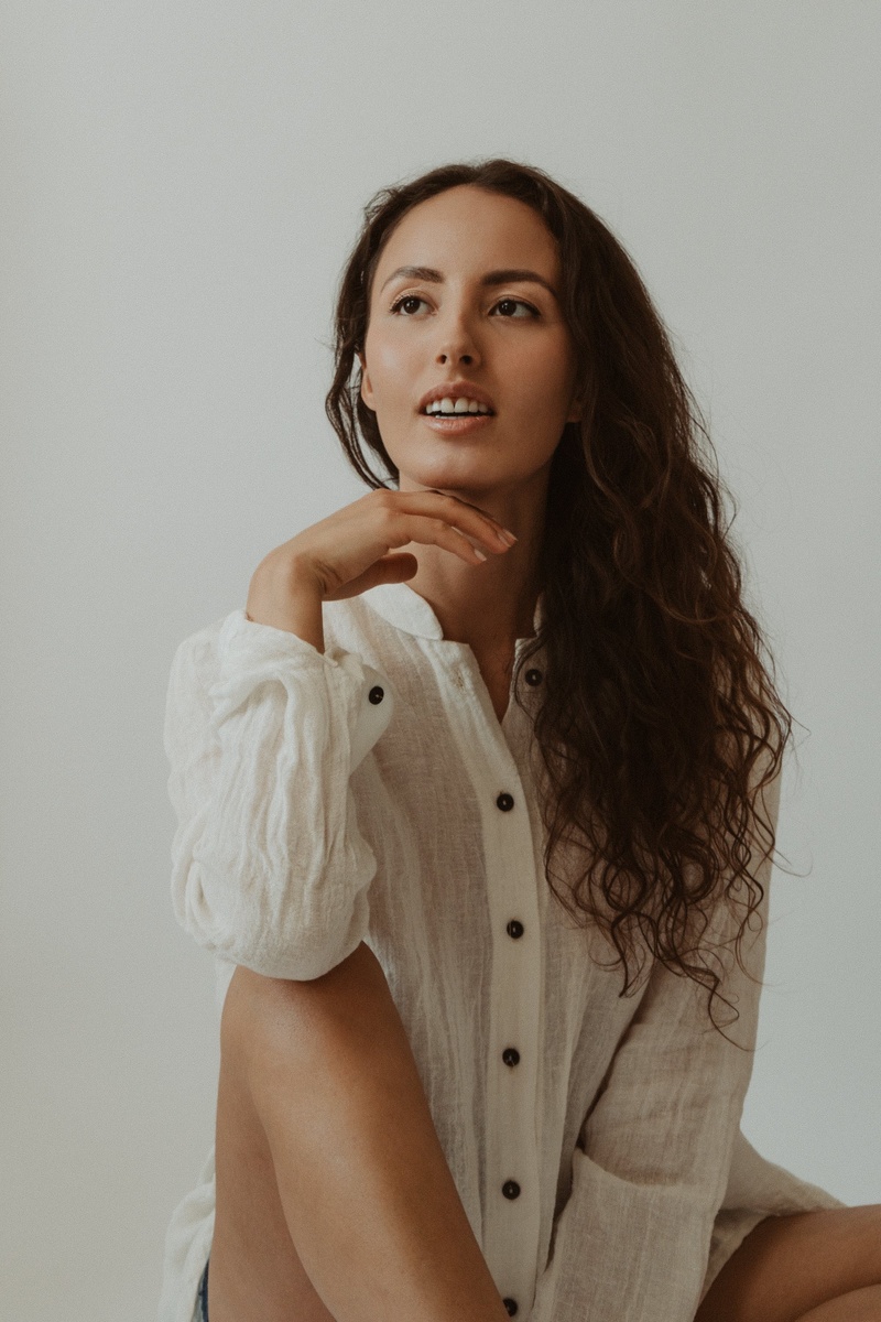 Female model photo shoot of Jessi Athira