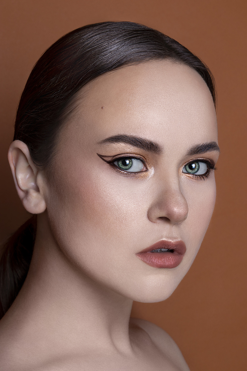 Female model photo shoot of Irina Nikulina
