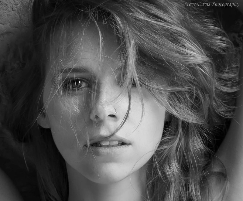 Female model photo shoot of The Riah Lynn in Beloit, WI