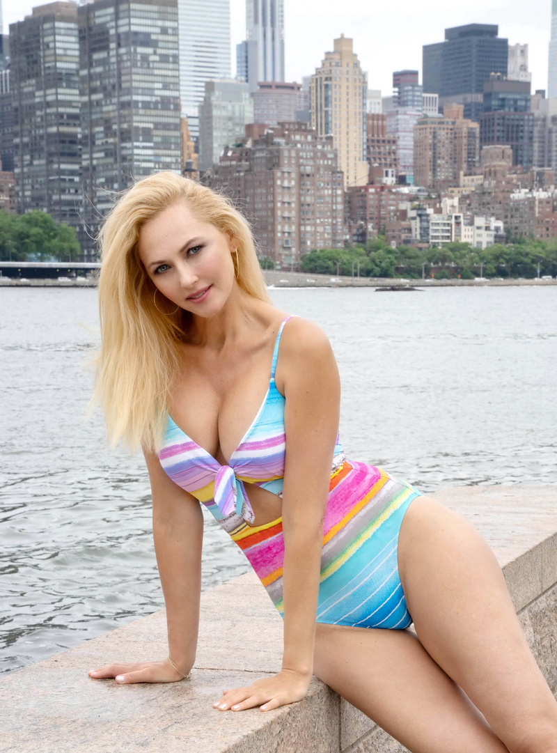 Female model photo shoot of Aleona in NY