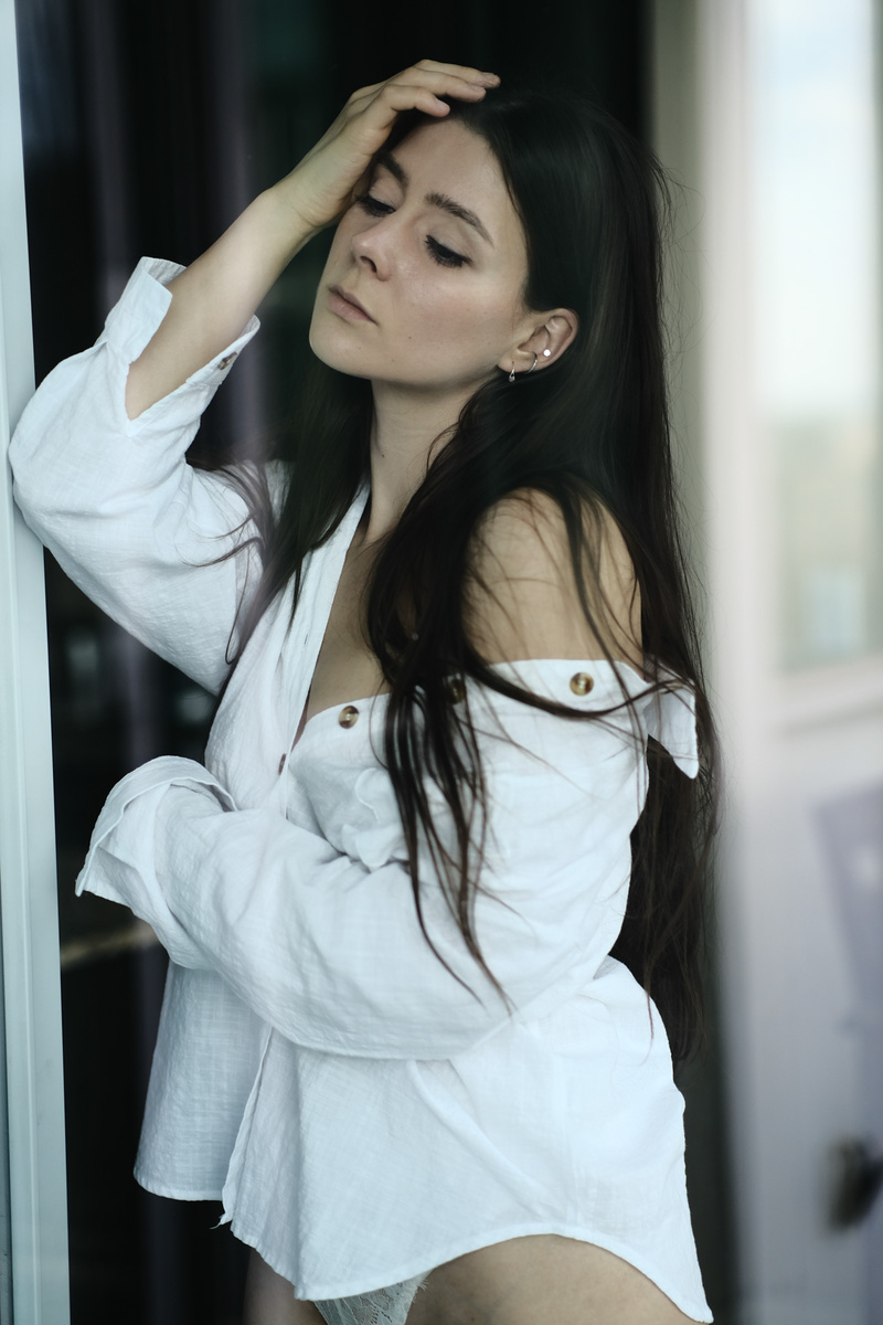 Female model photo shoot of Lana Koz in Mississauga Ontario Canada