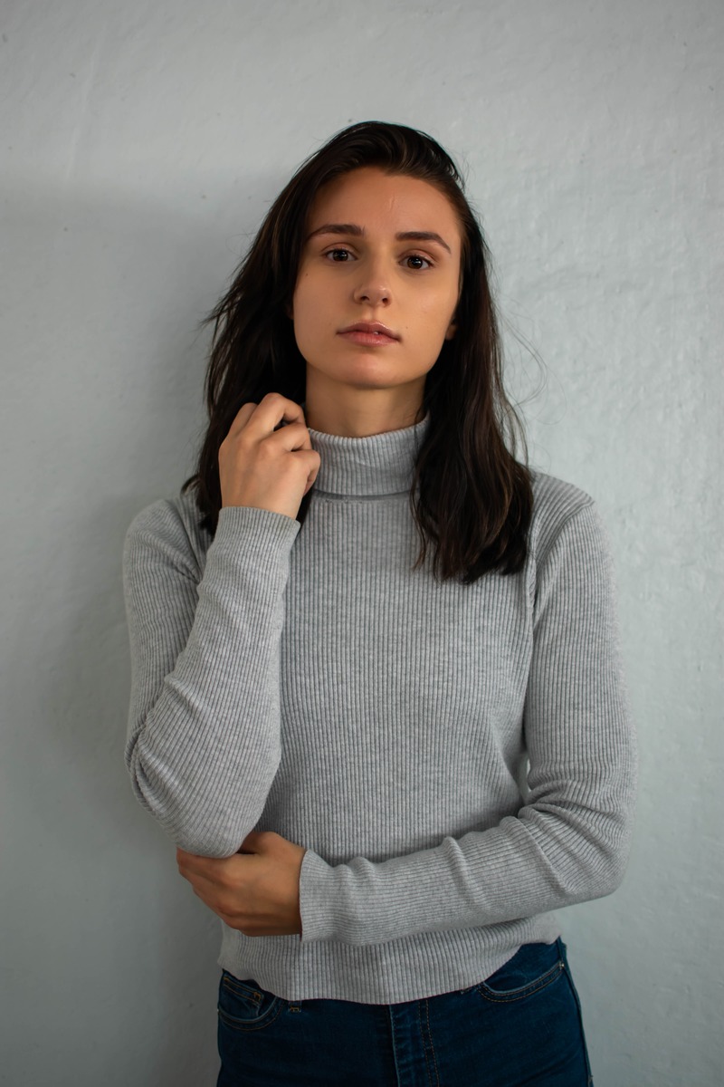 Female model photo shoot of jessicabridges