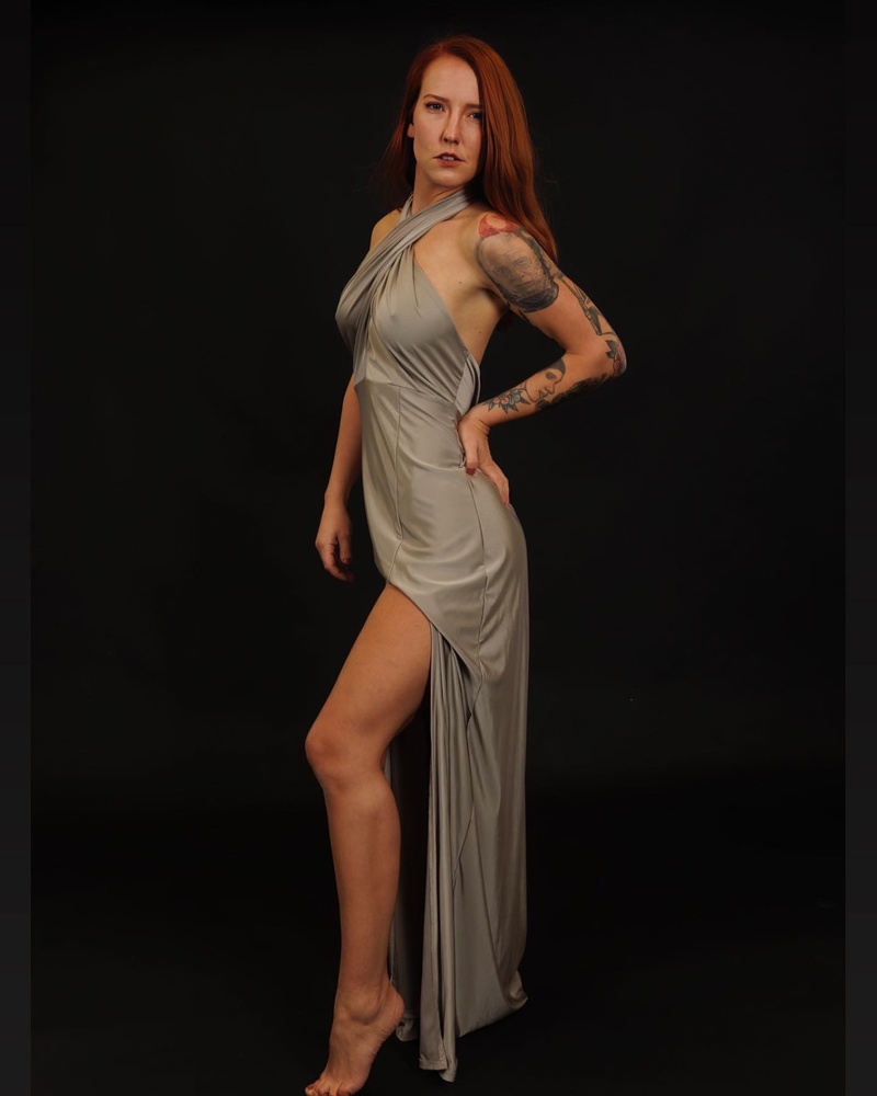 Female model photo shoot of Red91 by Markfarmerphotography
