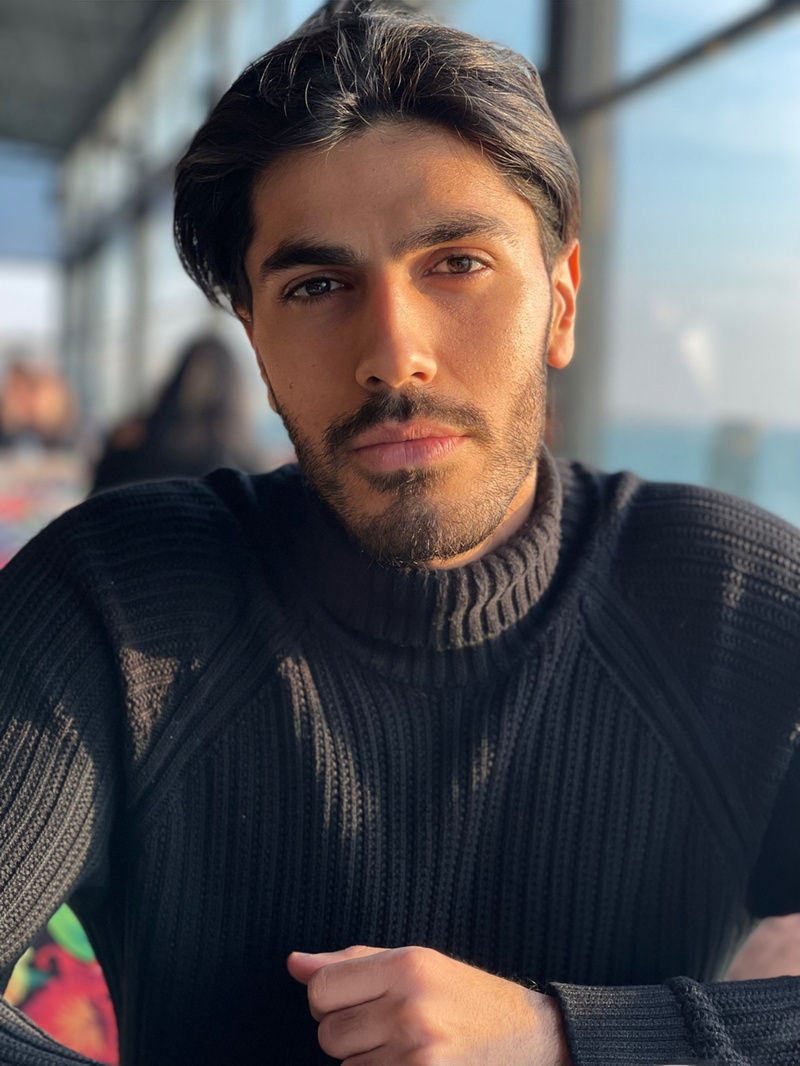Male model photo shoot of AryaANM in Istanbul, Turkey