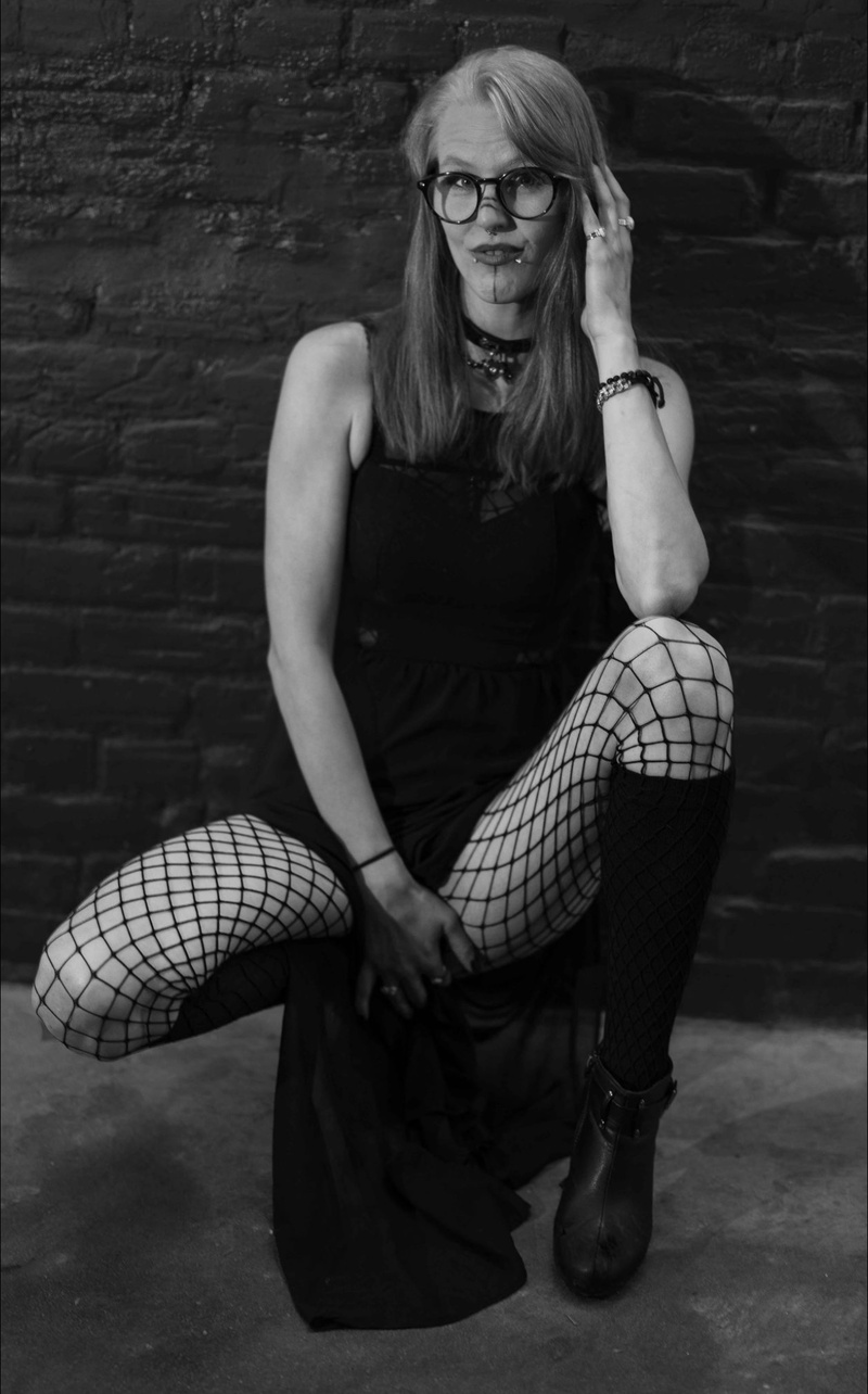 Female model photo shoot of DeadCorpse