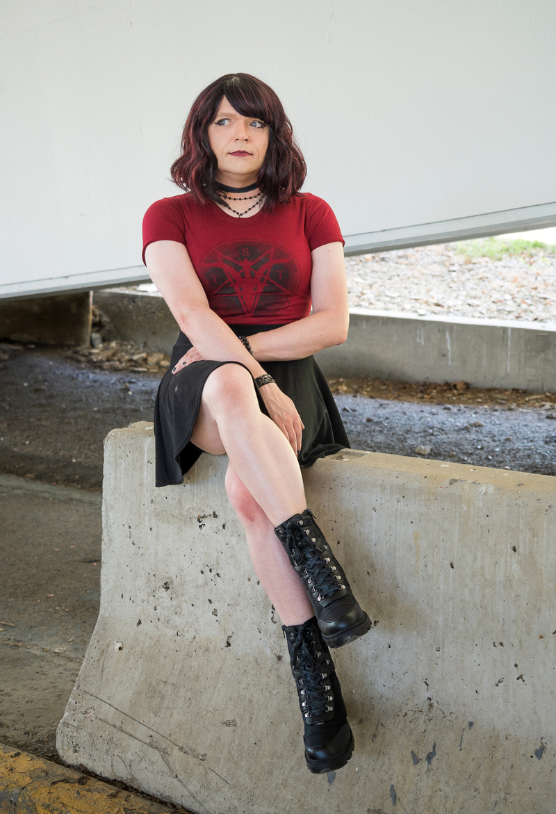 Female model photo shoot of genderfluid Cora Leigh