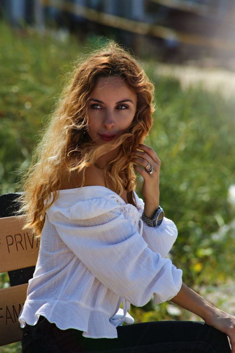 Female model photo shoot of Lenulika in Long Island