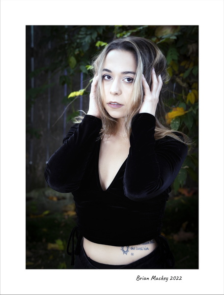 Female model photo shoot of Adriraven by Fineartdigital